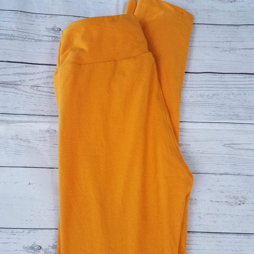 Yellow leggings Lularoe